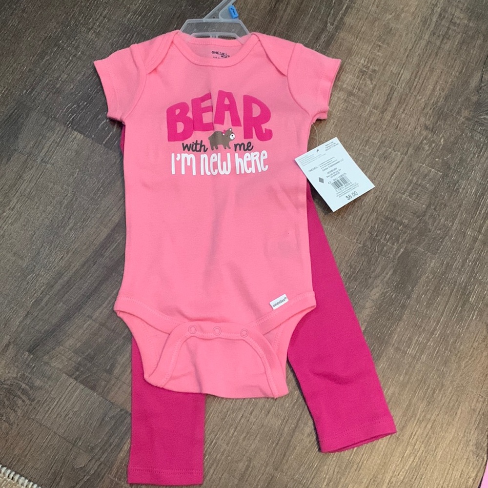 Bear with Me, I’m New Here outfit. NWT